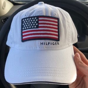 Tommy Hilfiger Hat